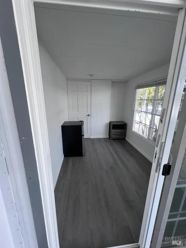 Detail Gallery Image 15 of 17 For 316 Pear Ln, Santa Rosa,  CA 95407 - 3 Beds | 1 Baths