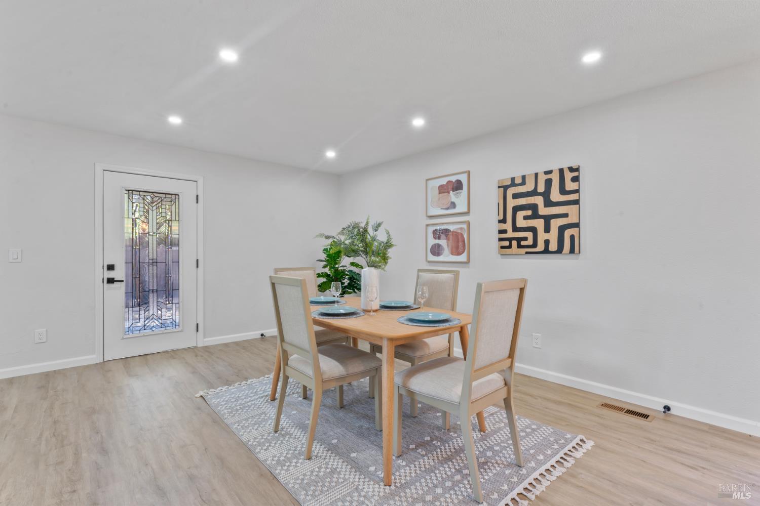 Detail Gallery Image 64 of 88 For 1661 Fairfield Ave, Fairfield,  CA 94533 - 3 Beds | 2/1 Baths