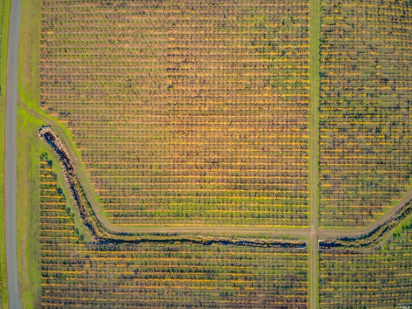 Detail Gallery Image 18 of 46 For 4144 Green Valley Rd, Fairfield,  CA 94534 - – Beds | – Baths