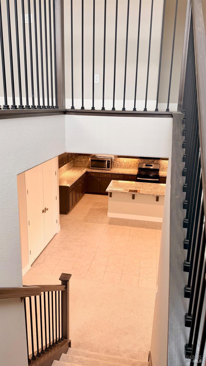 Detail Gallery Image 14 of 49 For 1548 Nightfall Ln, Fairfield,  CA 94533 - 5 Beds | 4 Baths