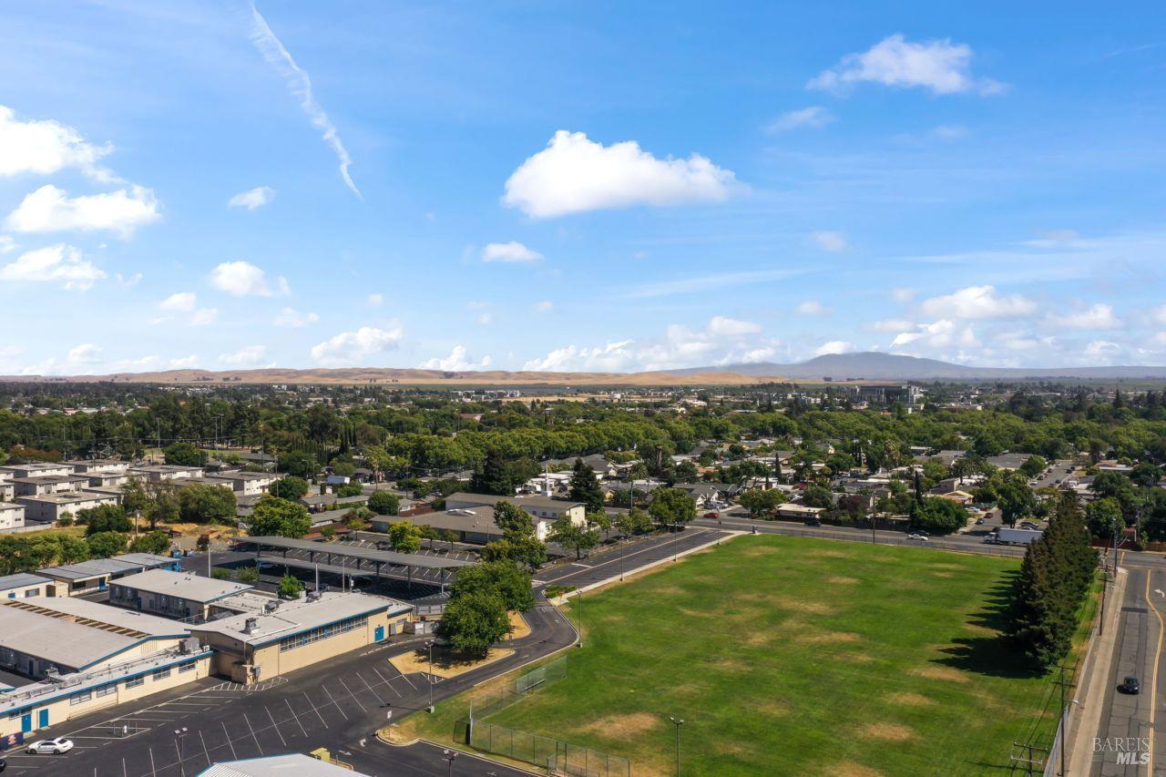 Detail Gallery Image 29 of 88 For 1661 Fairfield Ave, Fairfield,  CA 94533 - 3 Beds | 2/1 Baths