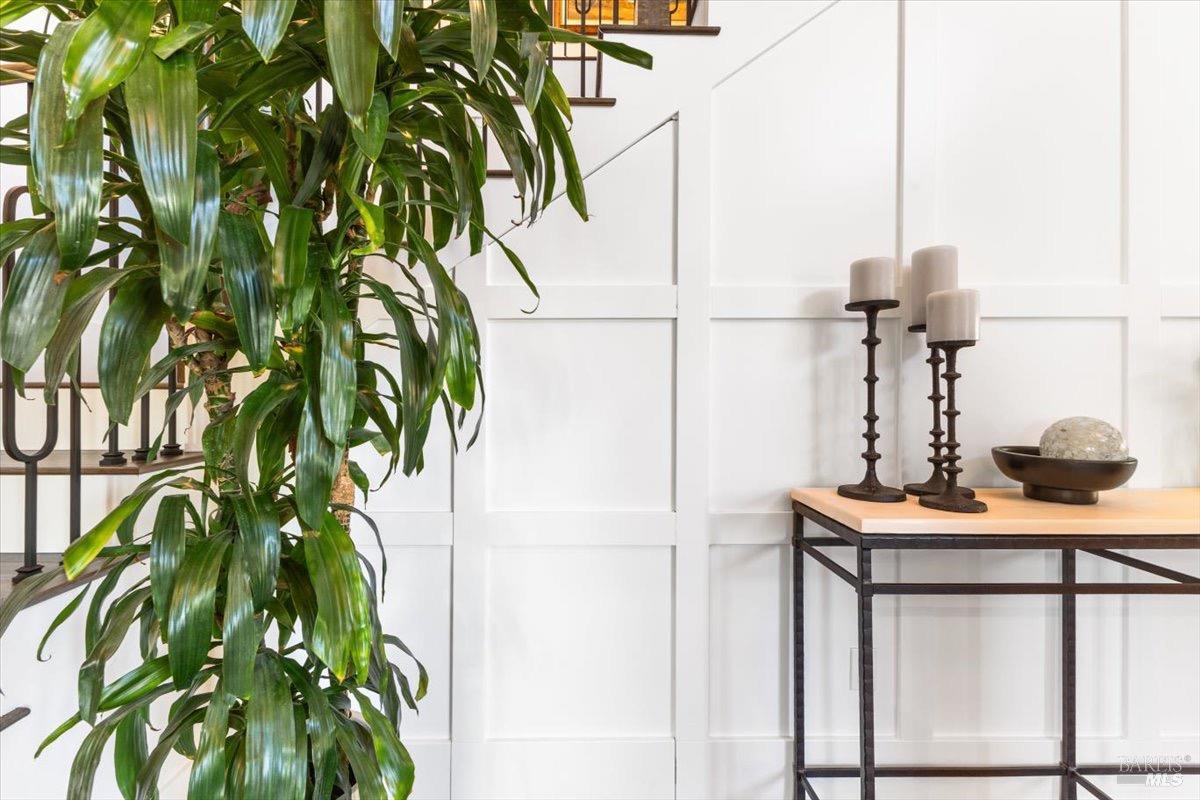 Detail Gallery Image 35 of 96 For 433 Tee Ct, Healdsburg,  CA 95448 - 4 Beds | 3/1 Baths