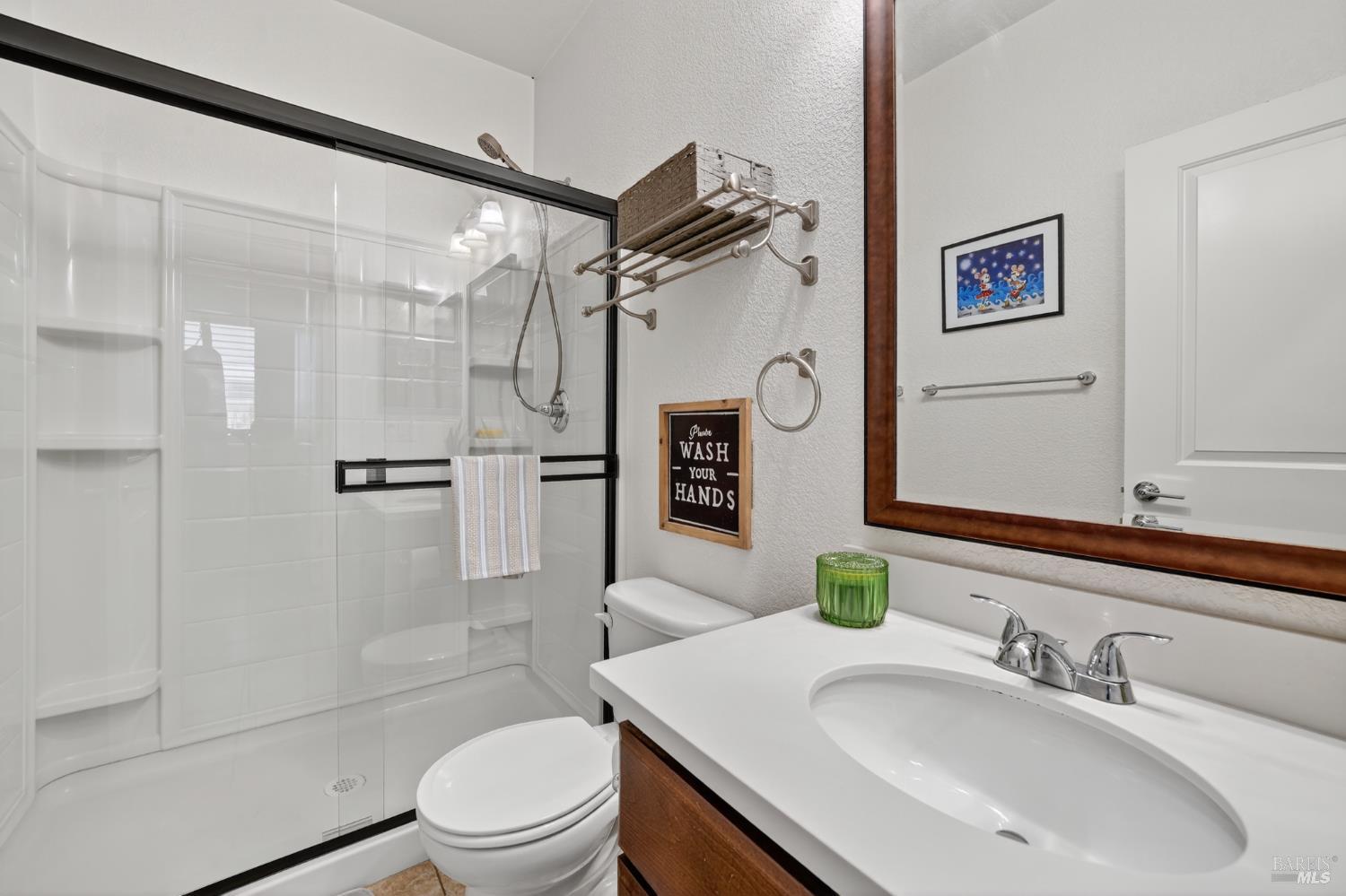 Detail Gallery Image 14 of 31 For 4273 Carnegie Ct, Fairfield,  CA 94534 - 5 Beds | 3 Baths