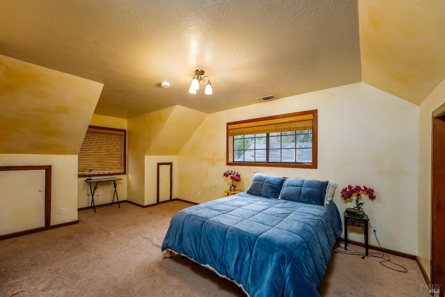 Detail Gallery Image 27 of 34 For 1096 W Standley St, Ukiah,  CA 95482 - 3 Beds | 3 Baths