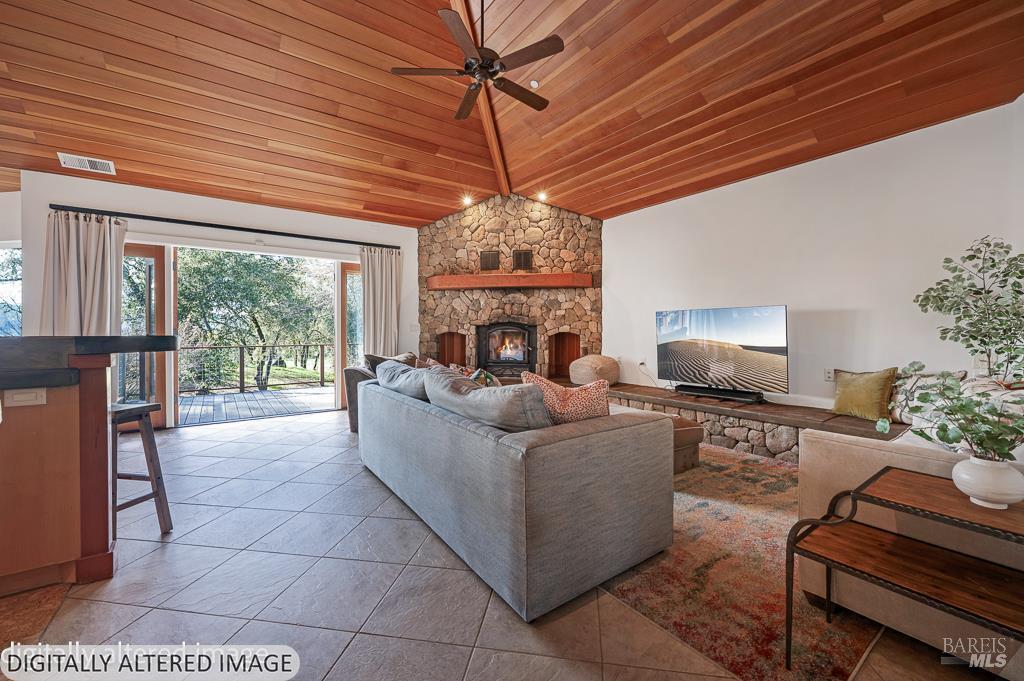 Detail Gallery Image 5 of 39 For 801 Samantha Ct, Healdsburg,  CA 95448 - 5 Beds | 4 Baths