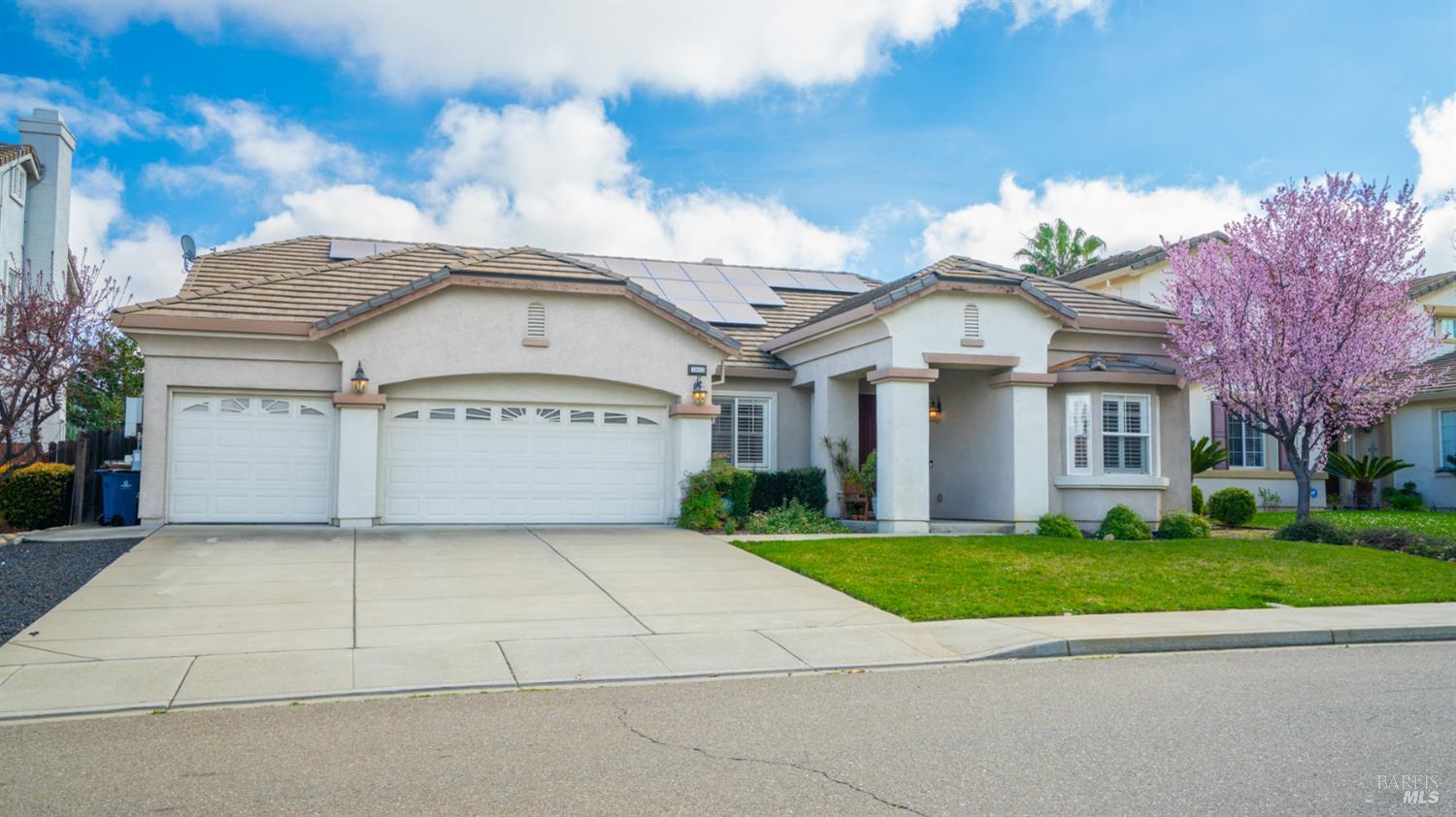 Detail Gallery Image 61 of 62 For 1803 Sanger Peak Way, Antioch,  CA 94531 - 4 Beds | 2/1 Baths