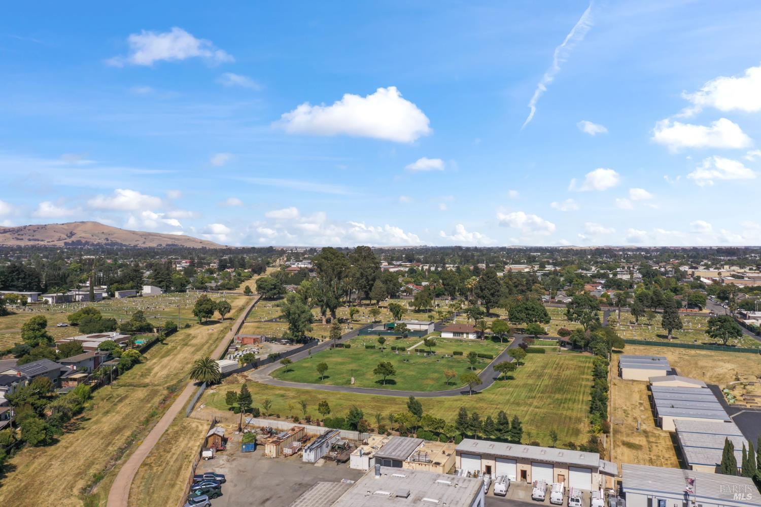 Detail Gallery Image 77 of 88 For 1661 Fairfield Ave, Fairfield,  CA 94533 - 3 Beds | 2/1 Baths