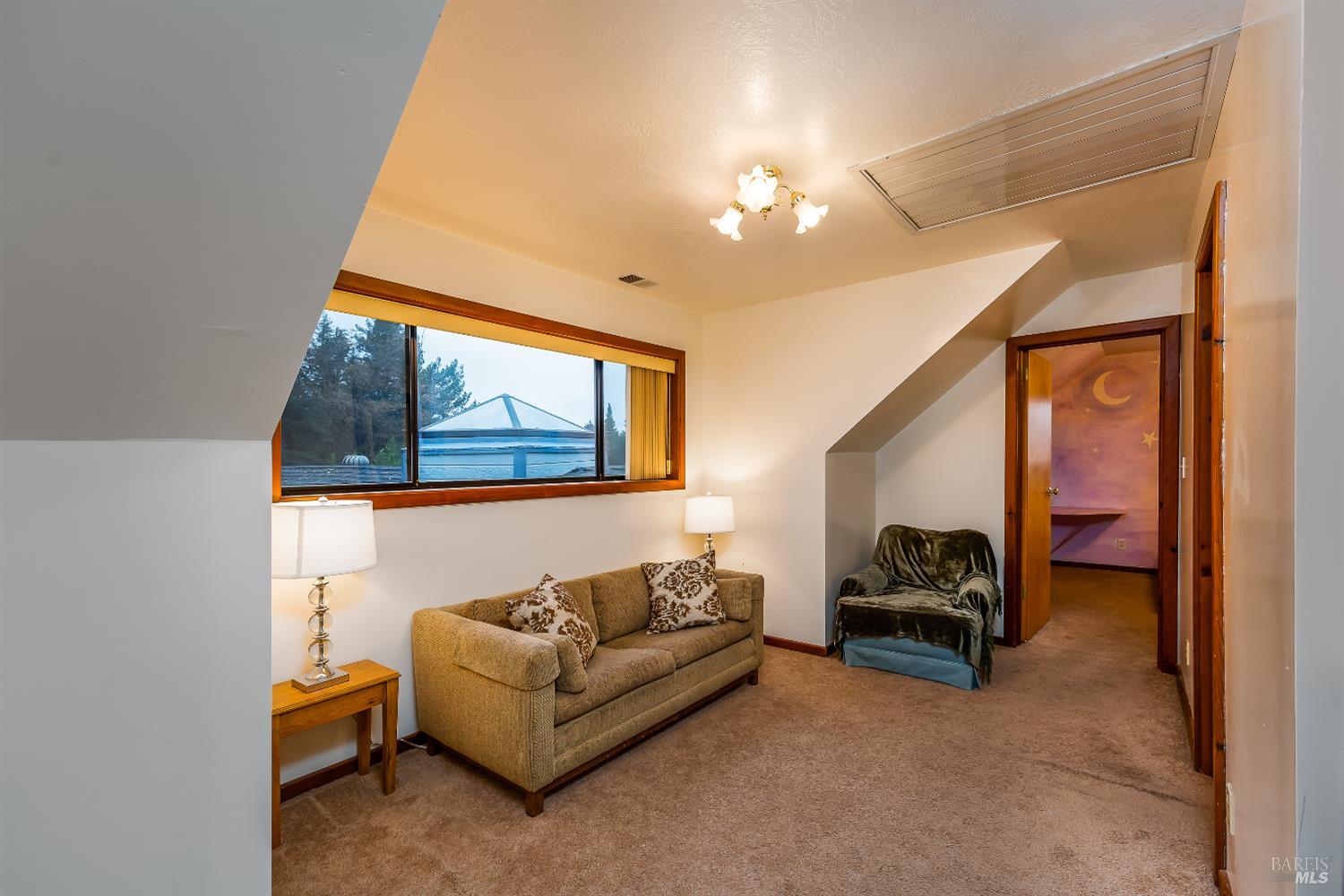 Detail Gallery Image 28 of 34 For 1096 W Standley St, Ukiah,  CA 95482 - 3 Beds | 3 Baths