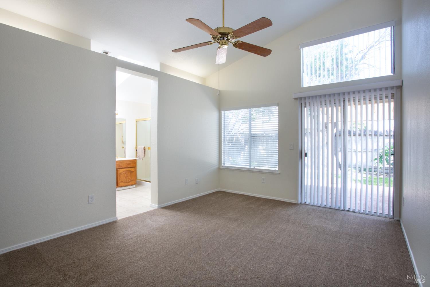 Detail Gallery Image 35 of 54 For 767 Raven Dr, Vacaville,  CA 95687 - 3 Beds | 2 Baths