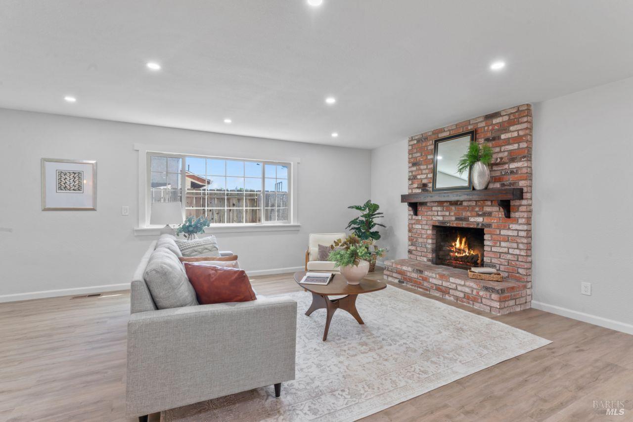 Detail Gallery Image 23 of 88 For 1661 Fairfield Ave, Fairfield,  CA 94533 - 3 Beds | 2/1 Baths