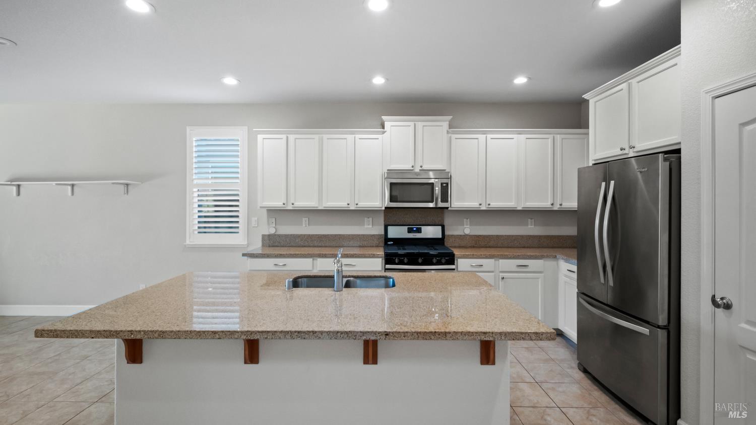 Detail Gallery Image 4 of 66 For 478 Sawyer Dr, Vacaville,  CA 95687 - 4 Beds | 3 Baths