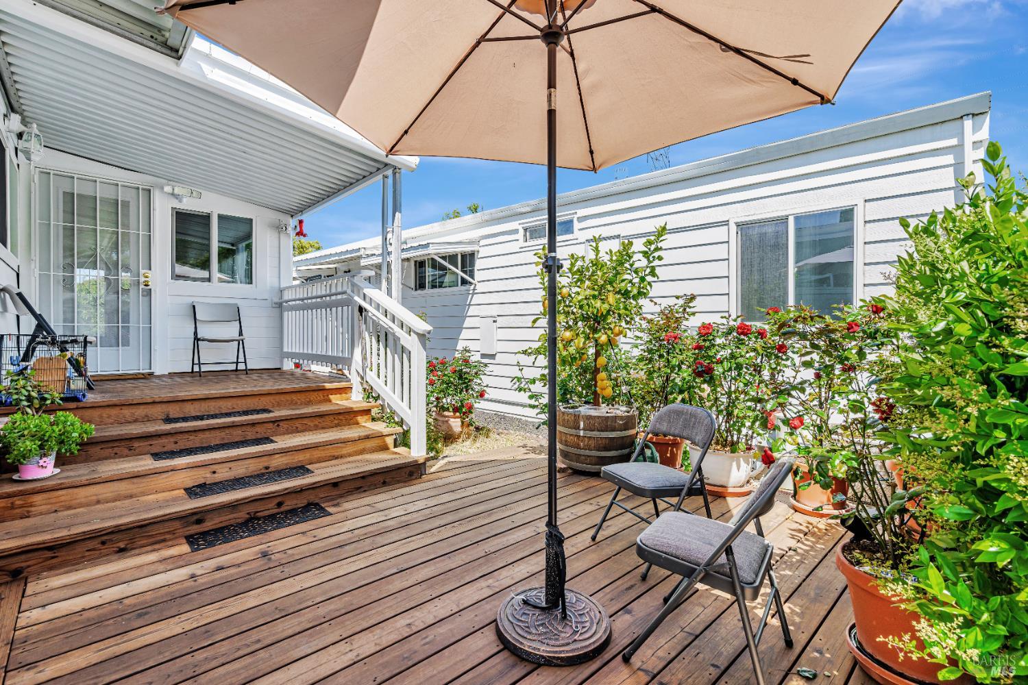 Detail Gallery Image 19 of 25 For 815 Las Palmas Ave, Novato,  CA 94949 - 2 Beds | 2 Baths