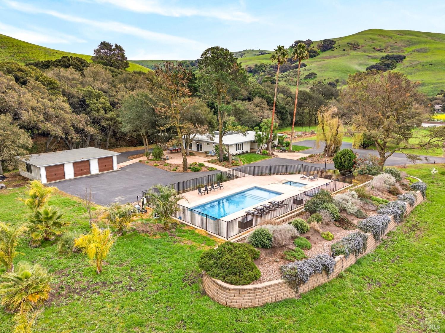 Detail Gallery Image 57 of 69 For 3534 Spurs Trl, American Canyon,  CA 94503 - 4 Beds | 2 Baths