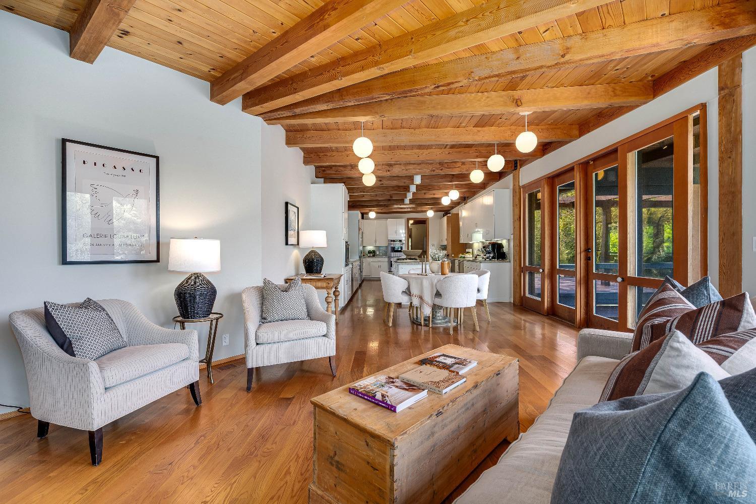 Detail Gallery Image 23 of 68 For 1626 Whitehall Ln, Saint Helena,  CA 94574 - 5 Beds | 7/1 Baths