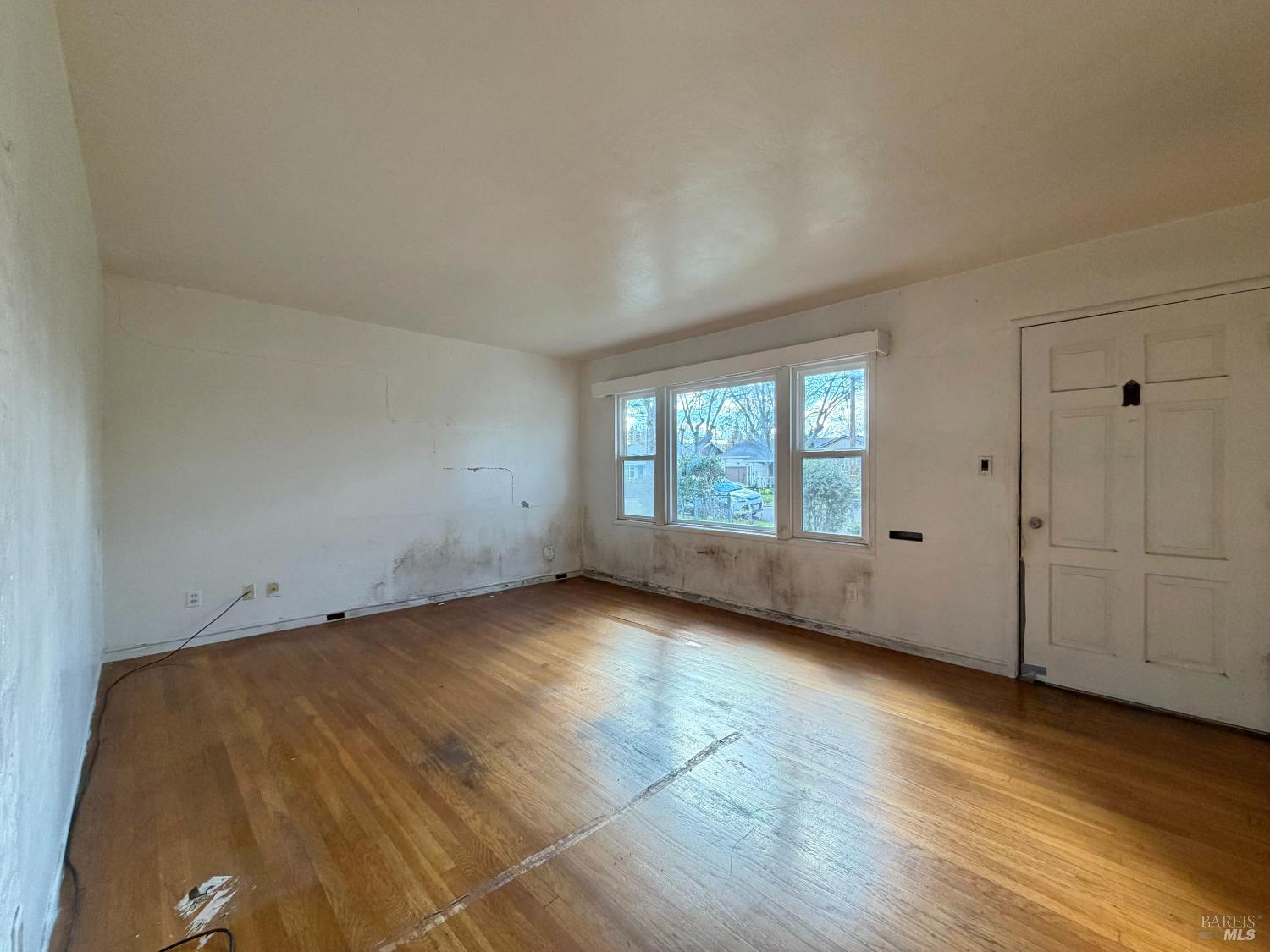 Detail Gallery Image 8 of 33 For 2530 Pacific St, Napa,  CA 94558 - 2 Beds | 1 Baths