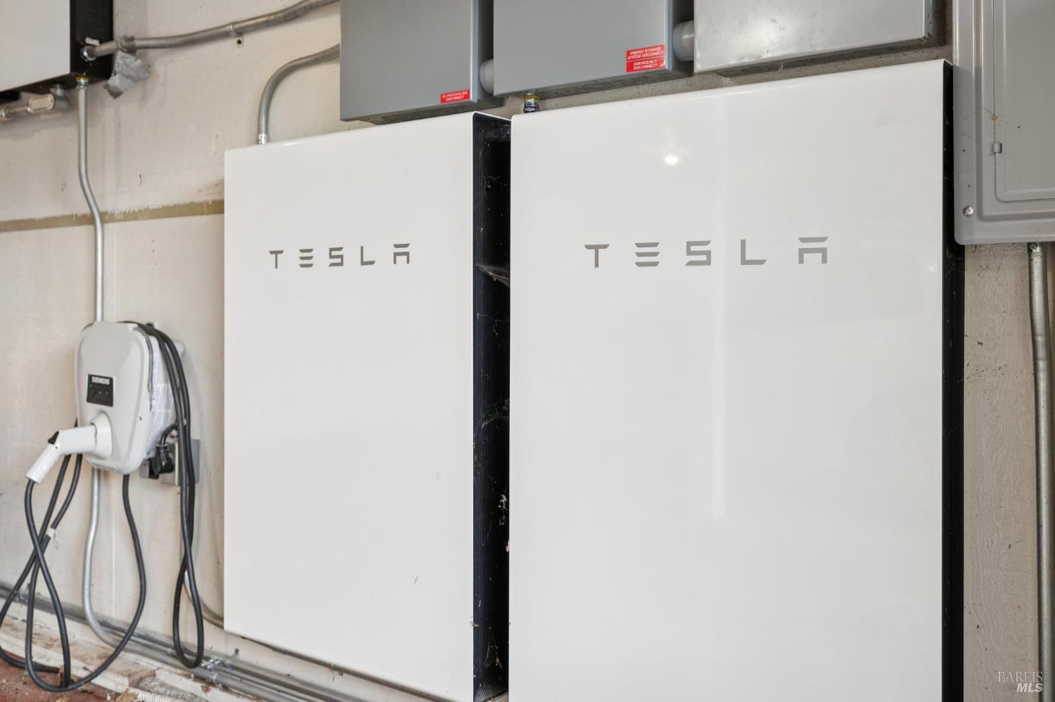 Detail Gallery Image 49 of 66 For 160 Crest Rd, Novato,  CA 94945 - 3 Beds | 3/2 Baths