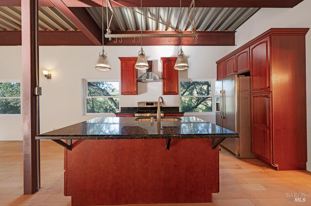 Detail Gallery Image 35 of 39 For 801 Samantha Ct, Healdsburg,  CA 95448 - 5 Beds | 4 Baths