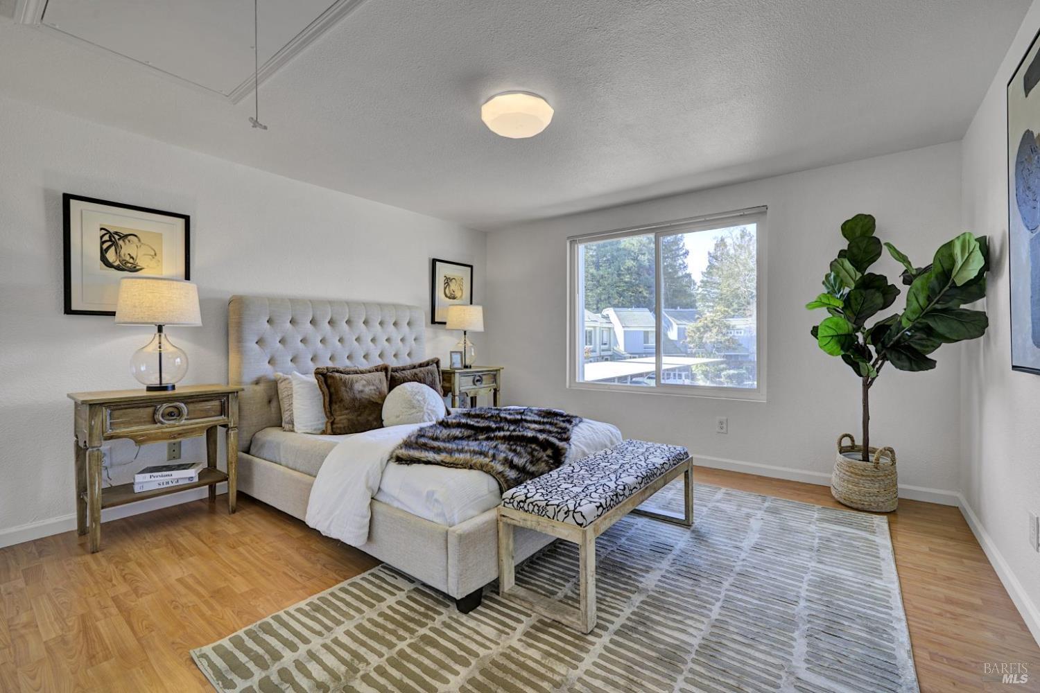 Detail Gallery Image 15 of 33 For 735 Racquet Club Cir, Rohnert Park,  CA 94928 - 2 Beds | 1/1 Baths