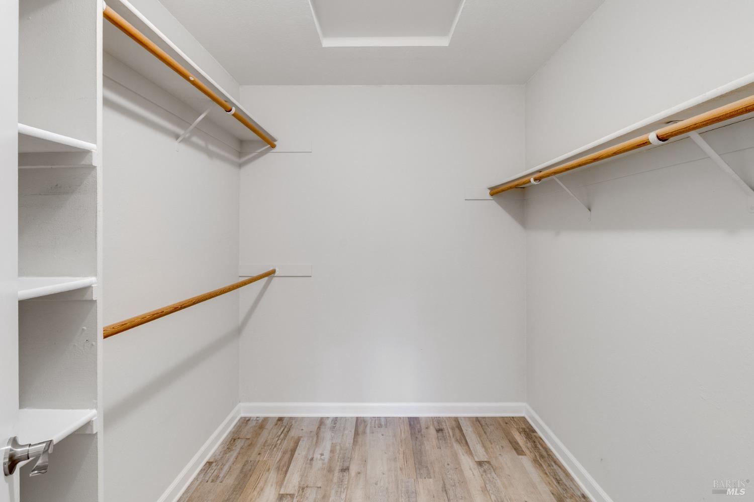 Detail Gallery Image 27 of 48 For 1474 London Cir, Benicia,  CA 94510 - 2 Beds | 2 Baths