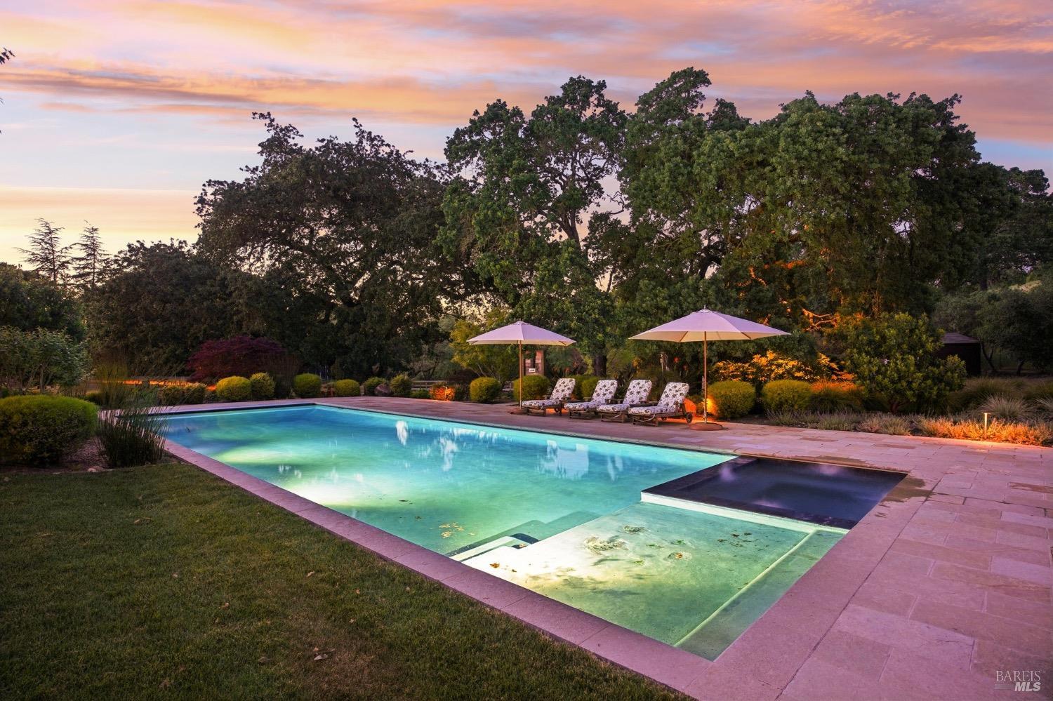 Detail Gallery Image 4 of 88 For 1500 Morningside Mtn Rd, Glen Ellen,  CA 95442 - 3 Beds | 4 Baths