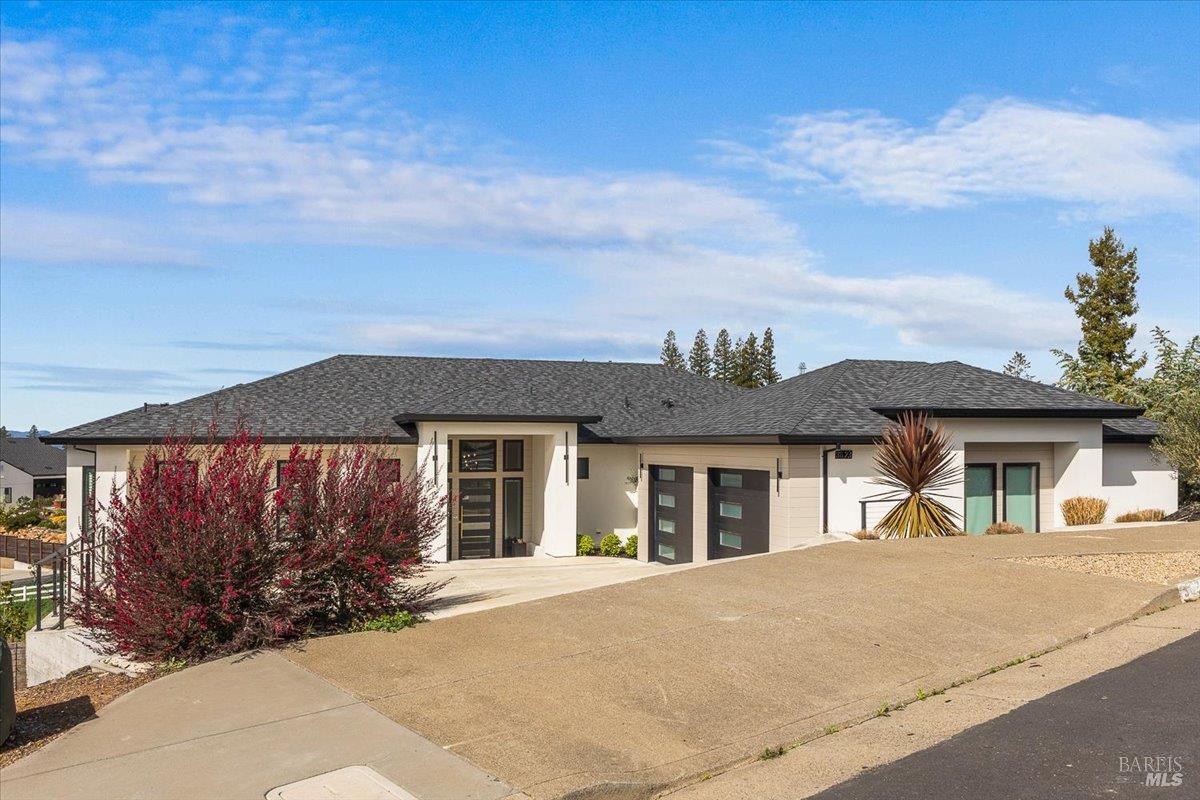 Detail Gallery Image 72 of 75 For 3623 Crescent Cir, Santa Rosa,  CA 95403 - 4 Beds | 5 Baths