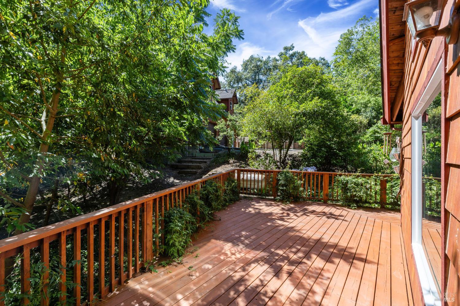 Detail Gallery Image 23 of 53 For 9935 Occidental Rd, Sebastopol,  CA 95472 - 3 Beds | 3 Baths