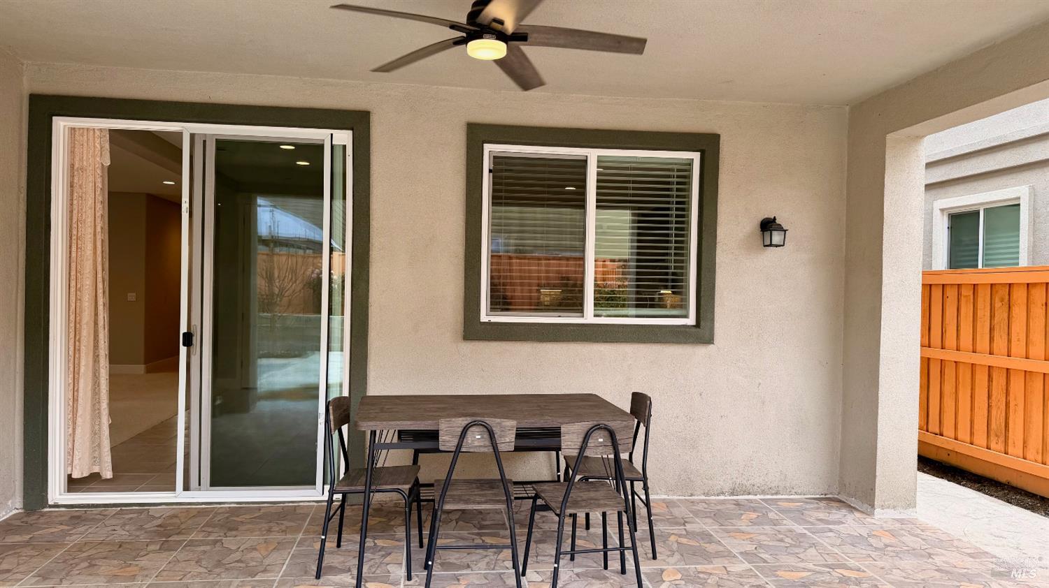 Detail Gallery Image 38 of 49 For 1548 Nightfall Ln, Fairfield,  CA 94533 - 5 Beds | 4 Baths