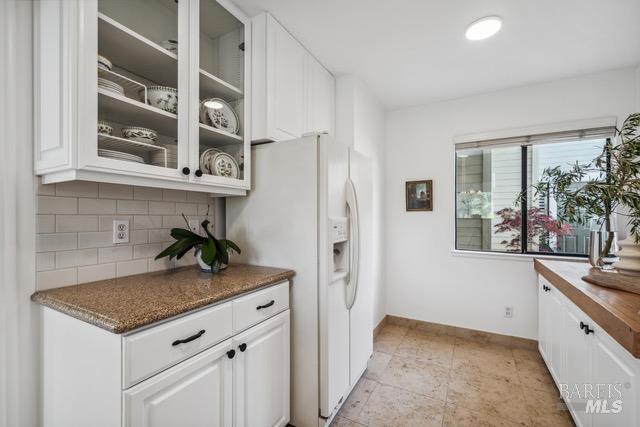 Detail Gallery Image 19 of 35 For 118 Eucalyptus Knoll St, Mill Valley,  CA 94941 - 2 Beds | 2 Baths