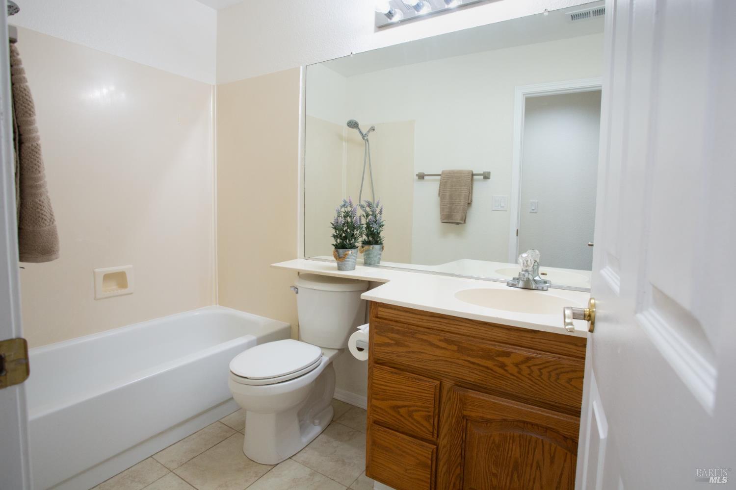 Detail Gallery Image 30 of 54 For 767 Raven Dr, Vacaville,  CA 95687 - 3 Beds | 2 Baths