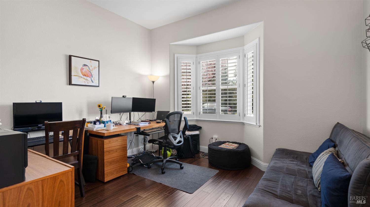 Detail Gallery Image 3 of 62 For 1803 Sanger Peak Way, Antioch,  CA 94531 - 4 Beds | 2/1 Baths