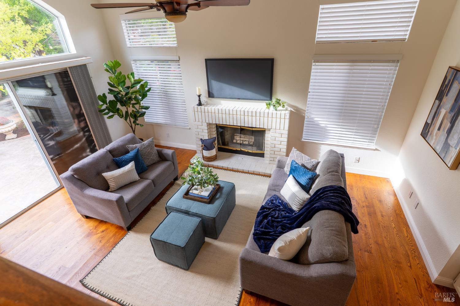 Detail Gallery Image 21 of 37 For 1125 Westview Dr, Napa,  CA 94558 - 5 Beds | 3 Baths