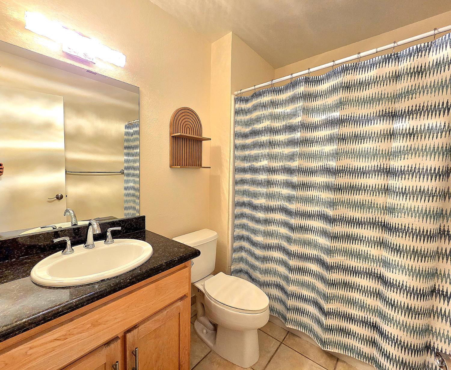 Detail Gallery Image 9 of 16 For 900 Cambridge Dr #122,  Benicia,  CA 94510 - 2 Beds | 1 Baths