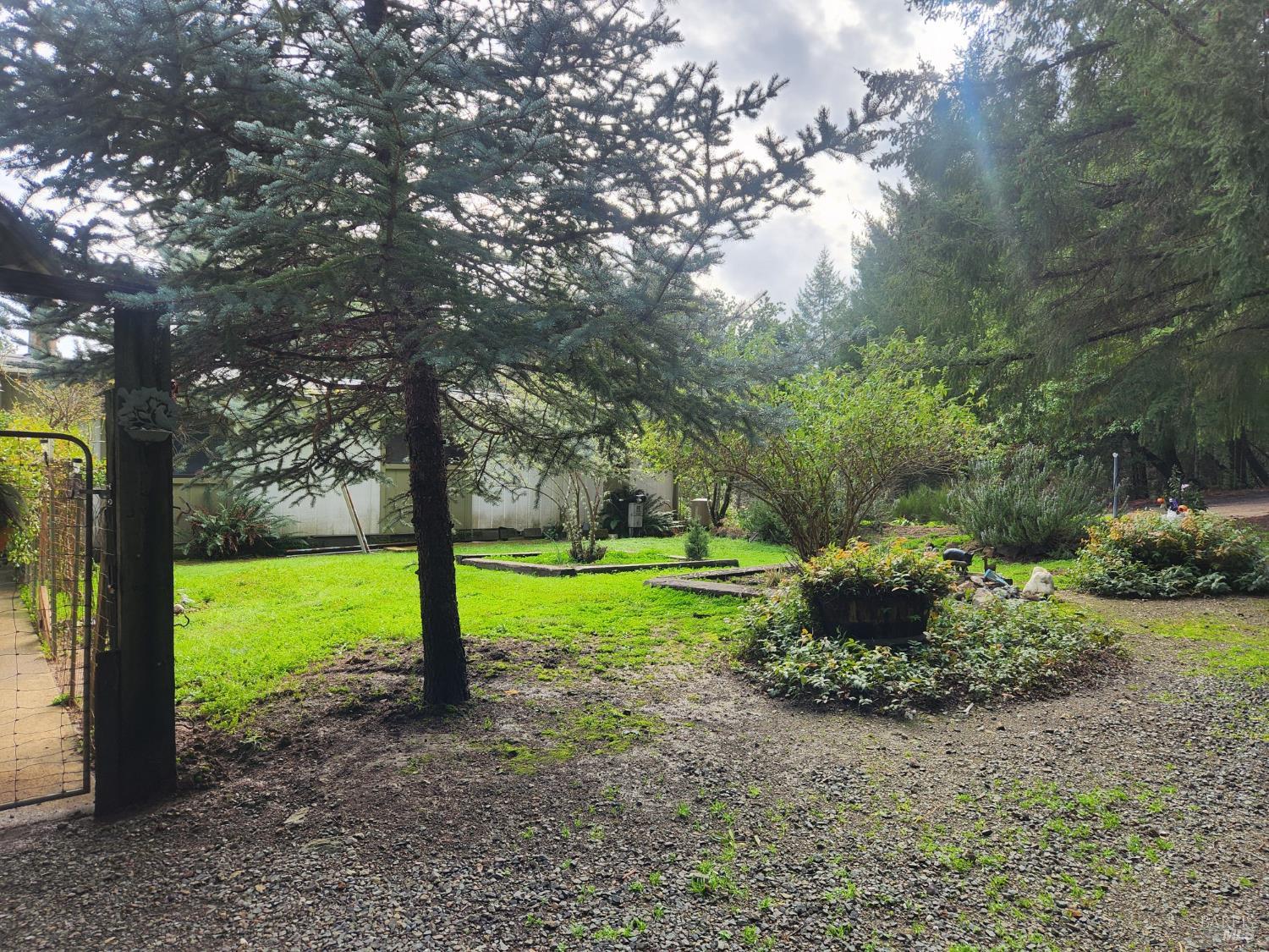 Detail Gallery Image 4 of 41 For 23606 Primrose Ave, Willits,  CA 95490 - – Beds | – Baths