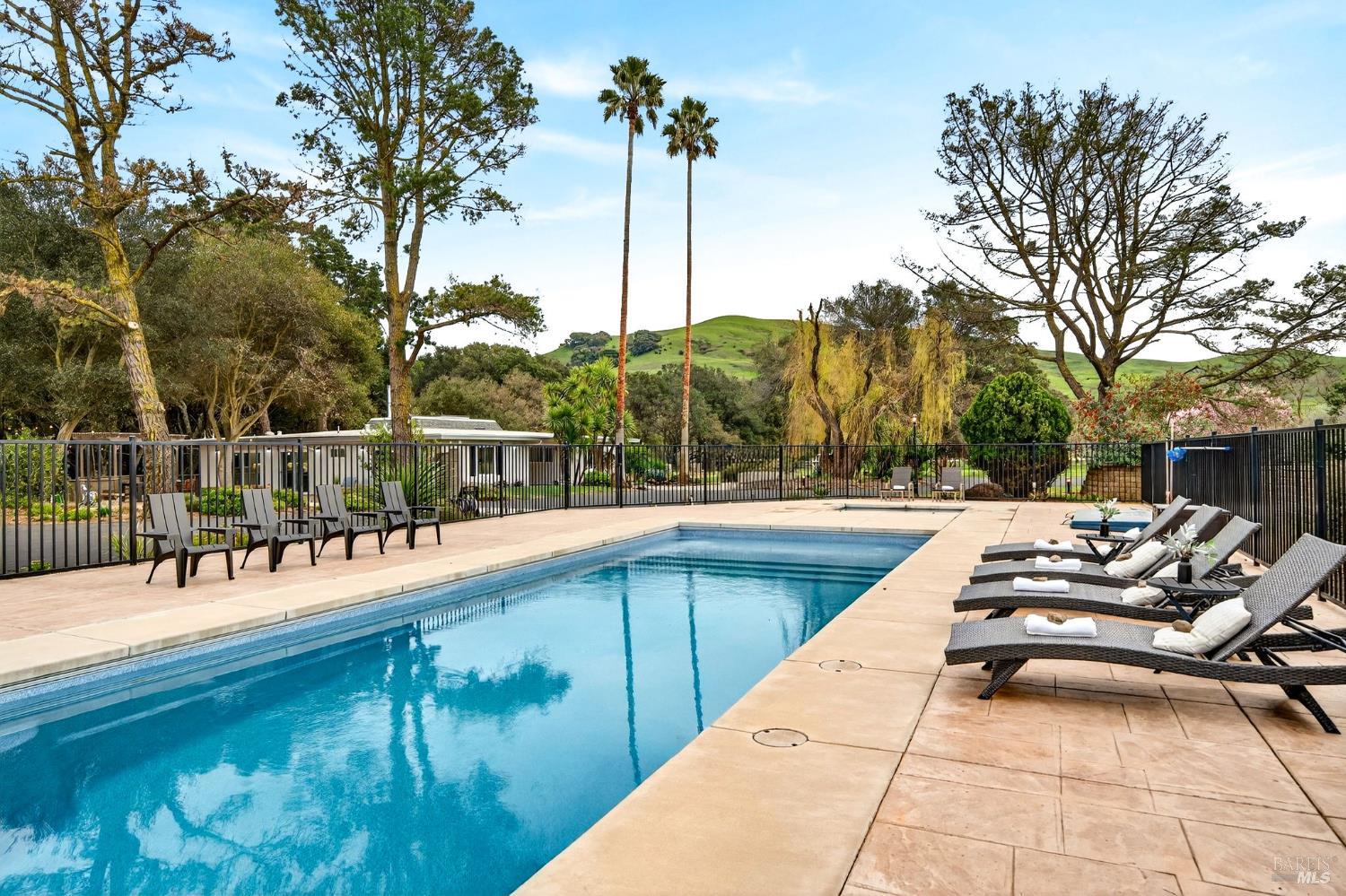 Detail Gallery Image 48 of 69 For 3534 Spurs Trl, American Canyon,  CA 94503 - 4 Beds | 2 Baths