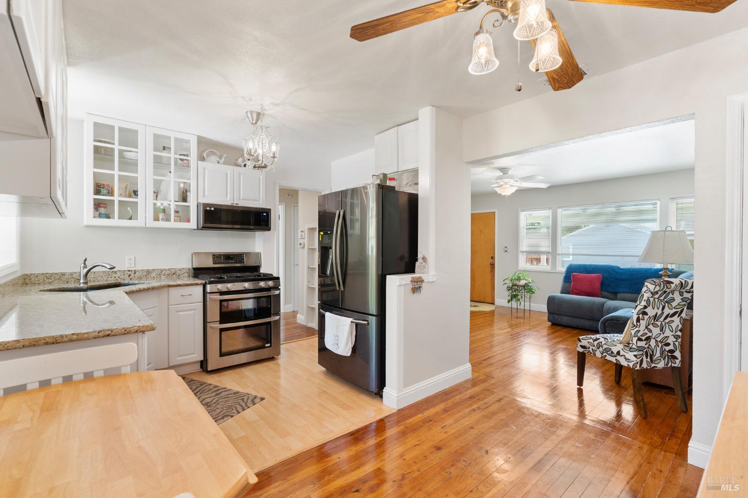 Detail Gallery Image 7 of 31 For 1213 Hale St, Vallejo,  CA 94591 - 3 Beds | 1 Baths