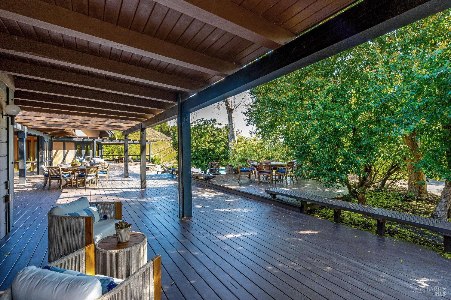 Detail Gallery Image 47 of 68 For 1626 Whitehall Ln, Saint Helena,  CA 94574 - 5 Beds | 7/1 Baths