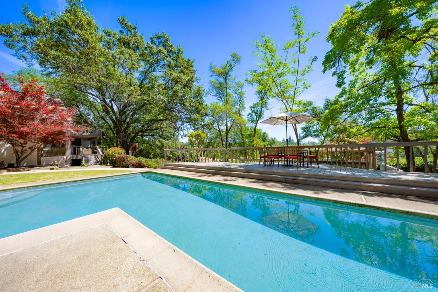 Detail Gallery Image 4 of 74 For 1275 Summit Lake Dr, Angwin,  CA 94508 - 4 Beds | 3/1 Baths