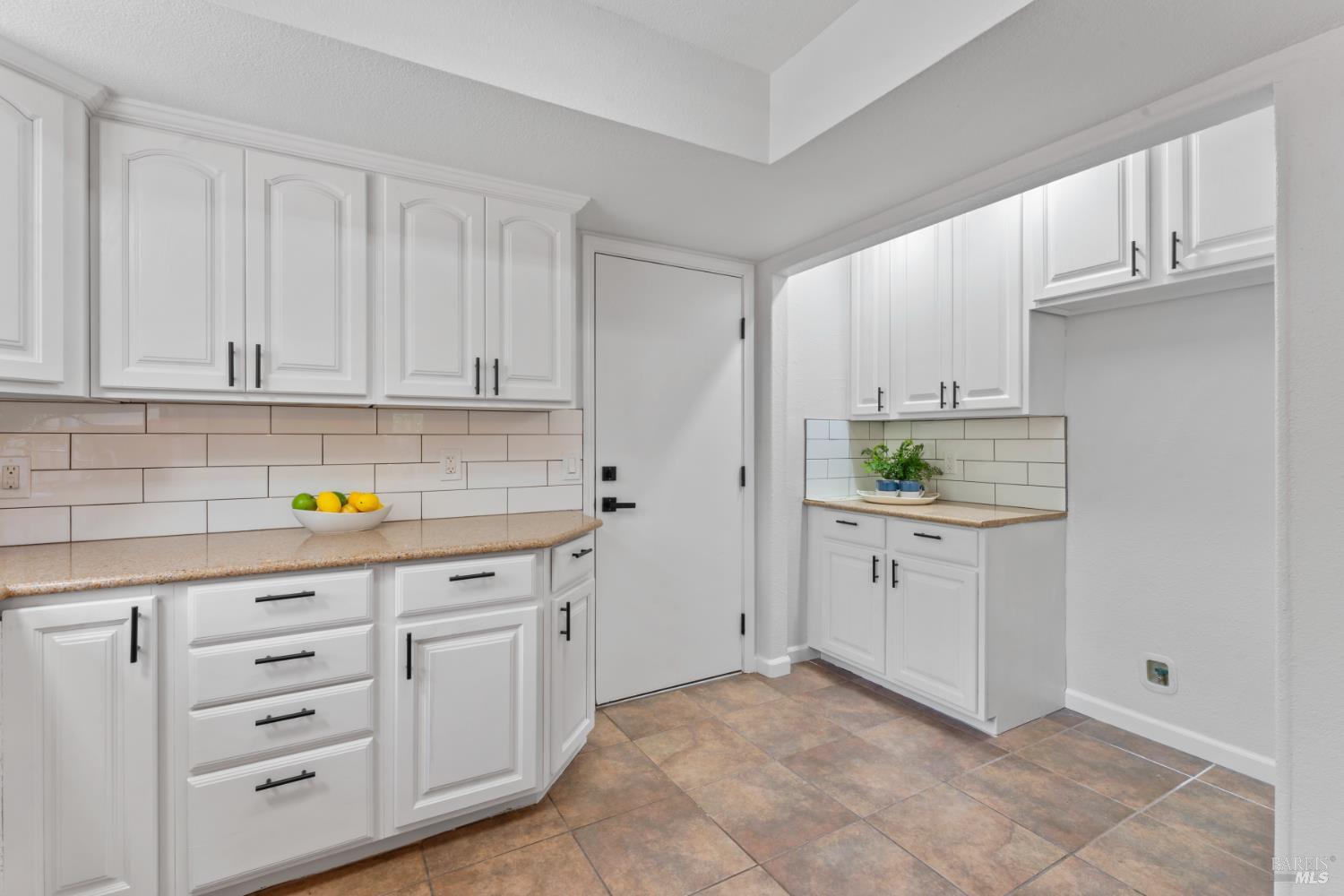 Detail Gallery Image 57 of 88 For 1661 Fairfield Ave, Fairfield,  CA 94533 - 3 Beds | 2/1 Baths