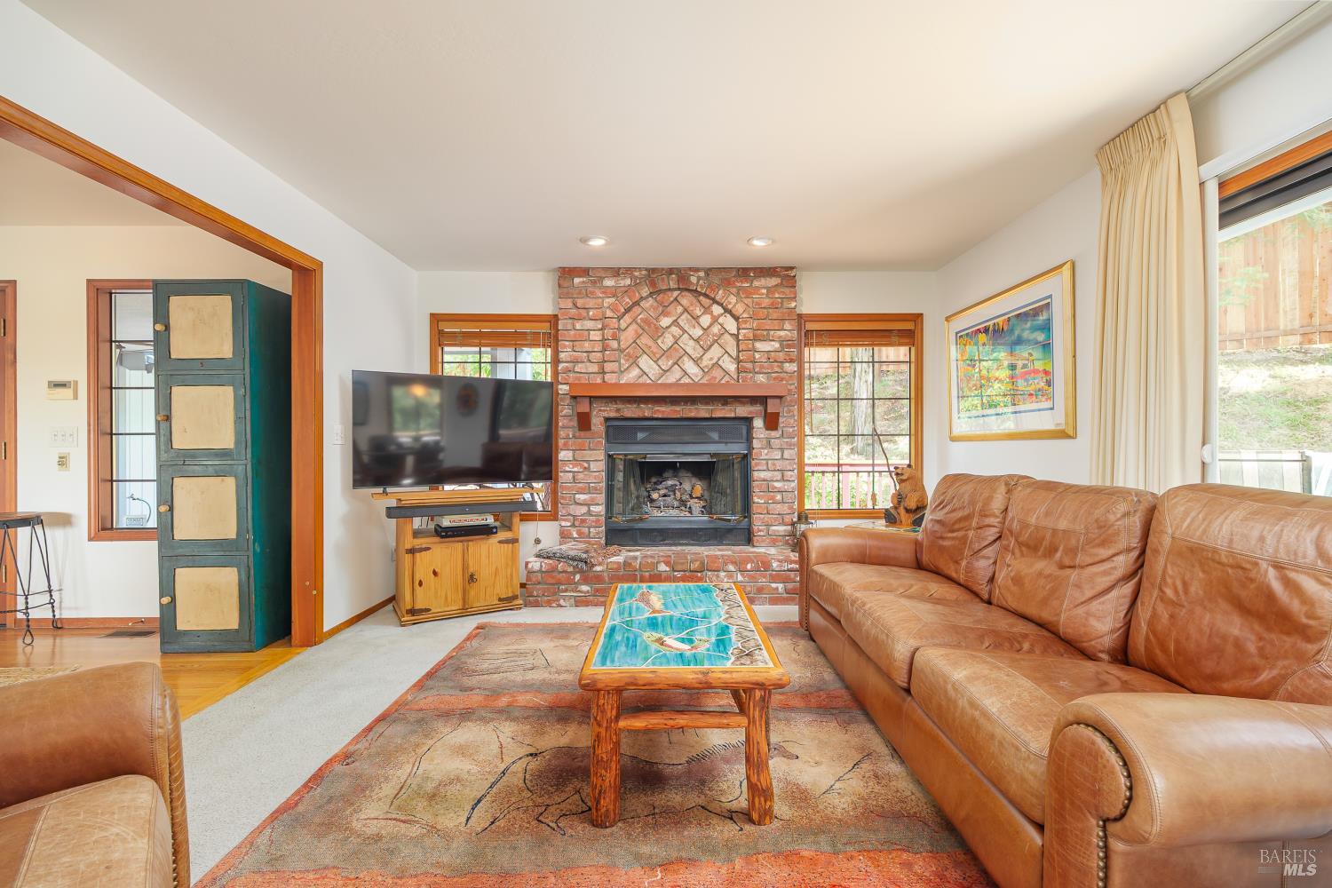 Detail Gallery Image 16 of 20 For 175 Grandview Ave, Novato,  CA 94945 - 3 Beds | 2/1 Baths