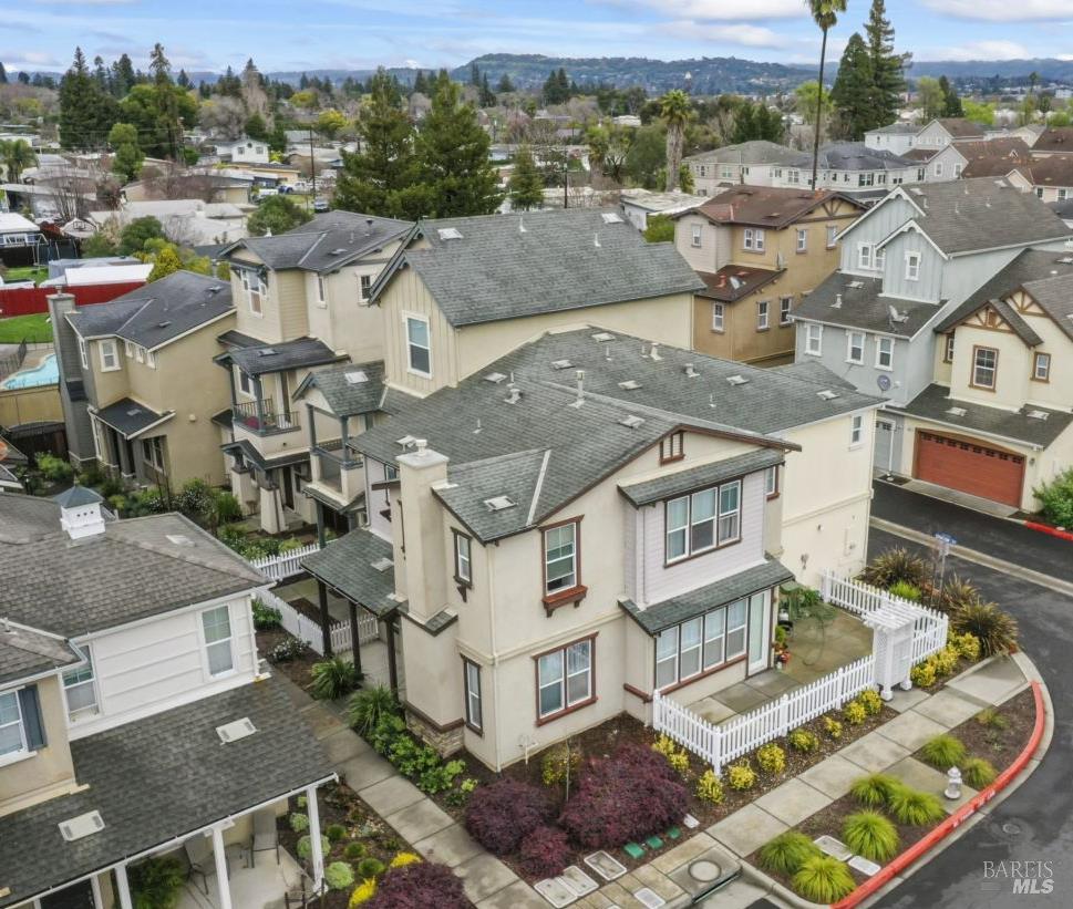 Detail Gallery Image 24 of 25 For 865 Citation Ct, Napa,  CA 94559 - 3 Beds | 2/1 Baths