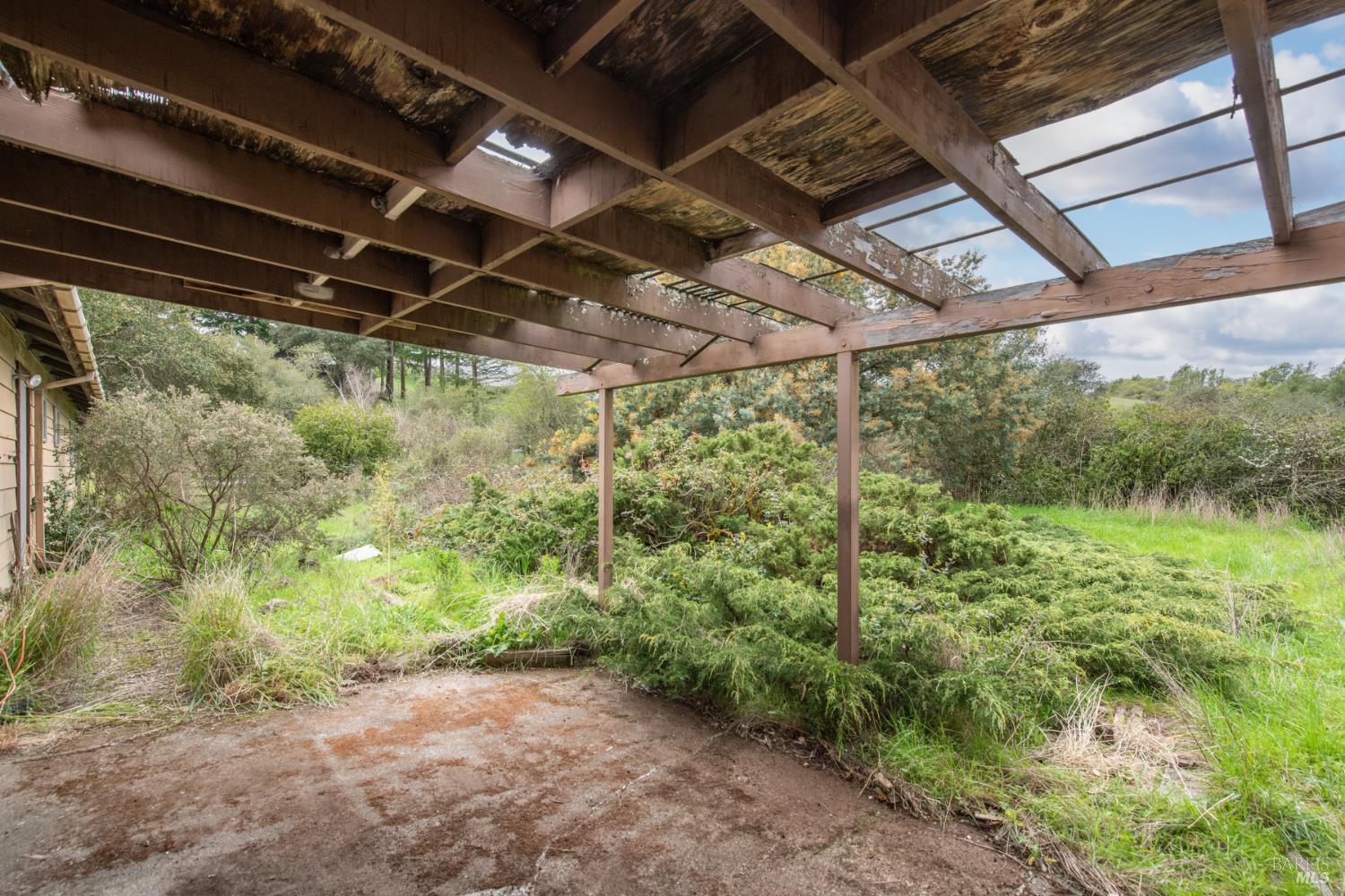 Detail Gallery Image 18 of 23 For 4550 Hidden Springs Rd, Santa Rosa,  CA 95404 - 3 Beds | 2 Baths