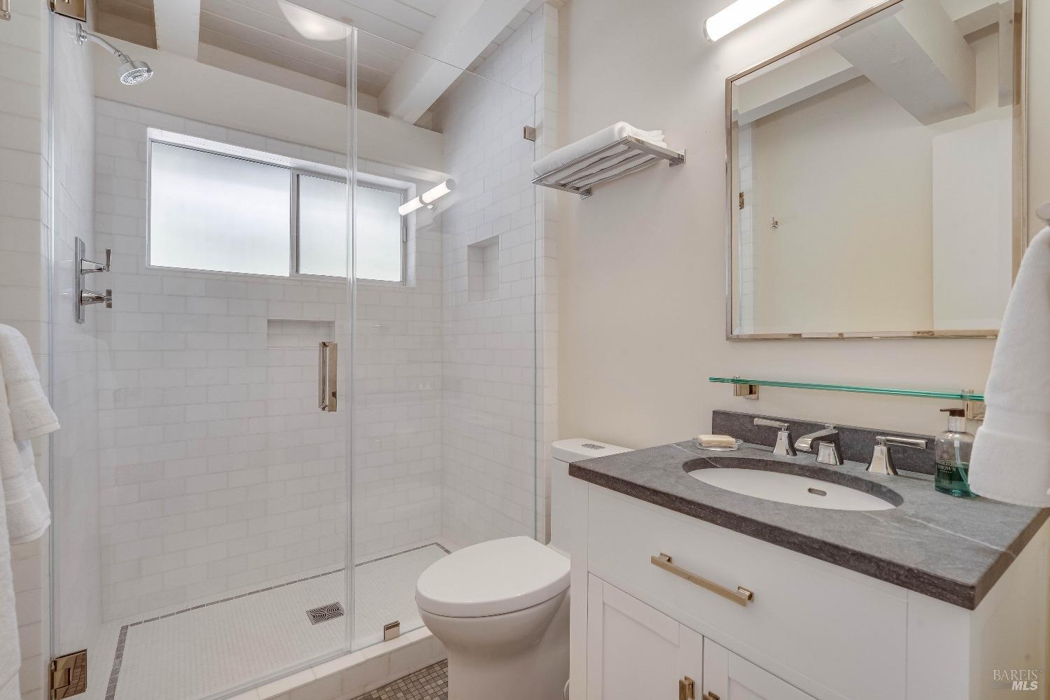 Detail Gallery Image 41 of 68 For 1626 Whitehall Ln, Saint Helena,  CA 94574 - 5 Beds | 7/1 Baths