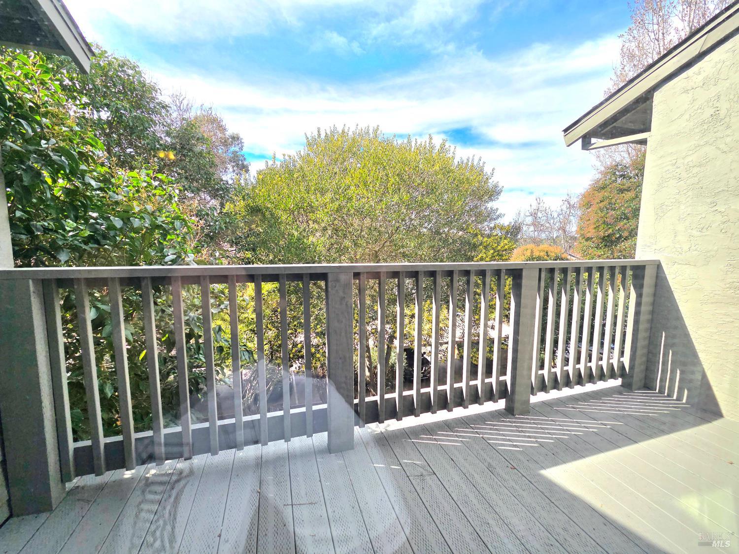 Detail Gallery Image 8 of 16 For 900 Cambridge Dr #122,  Benicia,  CA 94510 - 2 Beds | 1 Baths