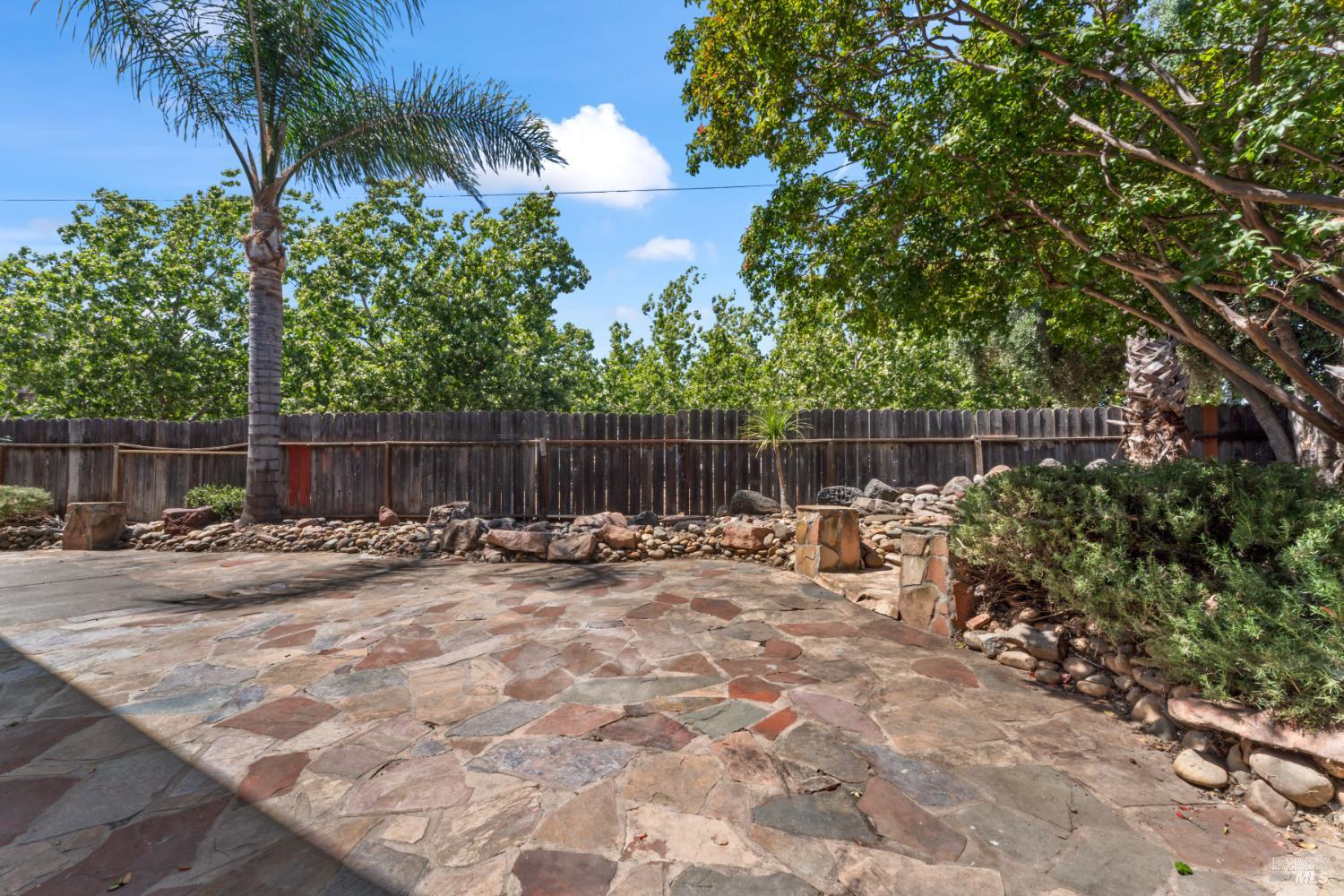 Detail Gallery Image 42 of 88 For 1661 Fairfield Ave, Fairfield,  CA 94533 - 3 Beds | 2/1 Baths