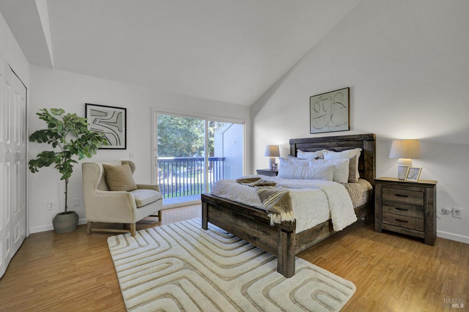 Detail Gallery Image 19 of 33 For 735 Racquet Club Cir, Rohnert Park,  CA 94928 - 2 Beds | 1/1 Baths