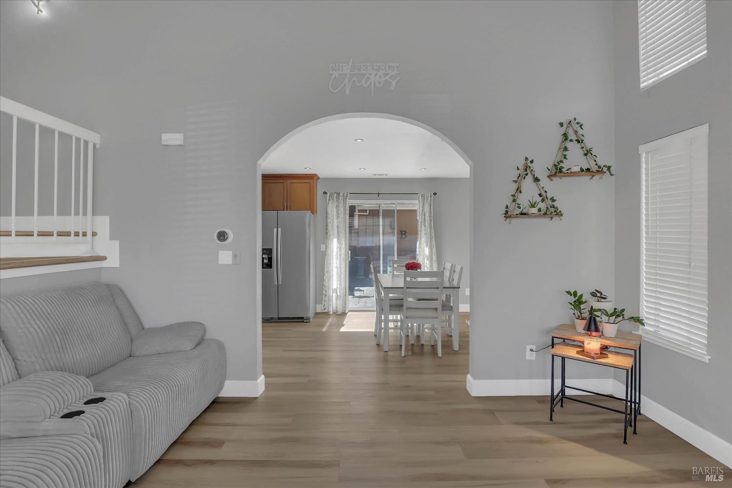 Detail Gallery Image 9 of 49 For 633 Country Ln, Oakley,  CA 94561 - 4 Beds | 2/1 Baths