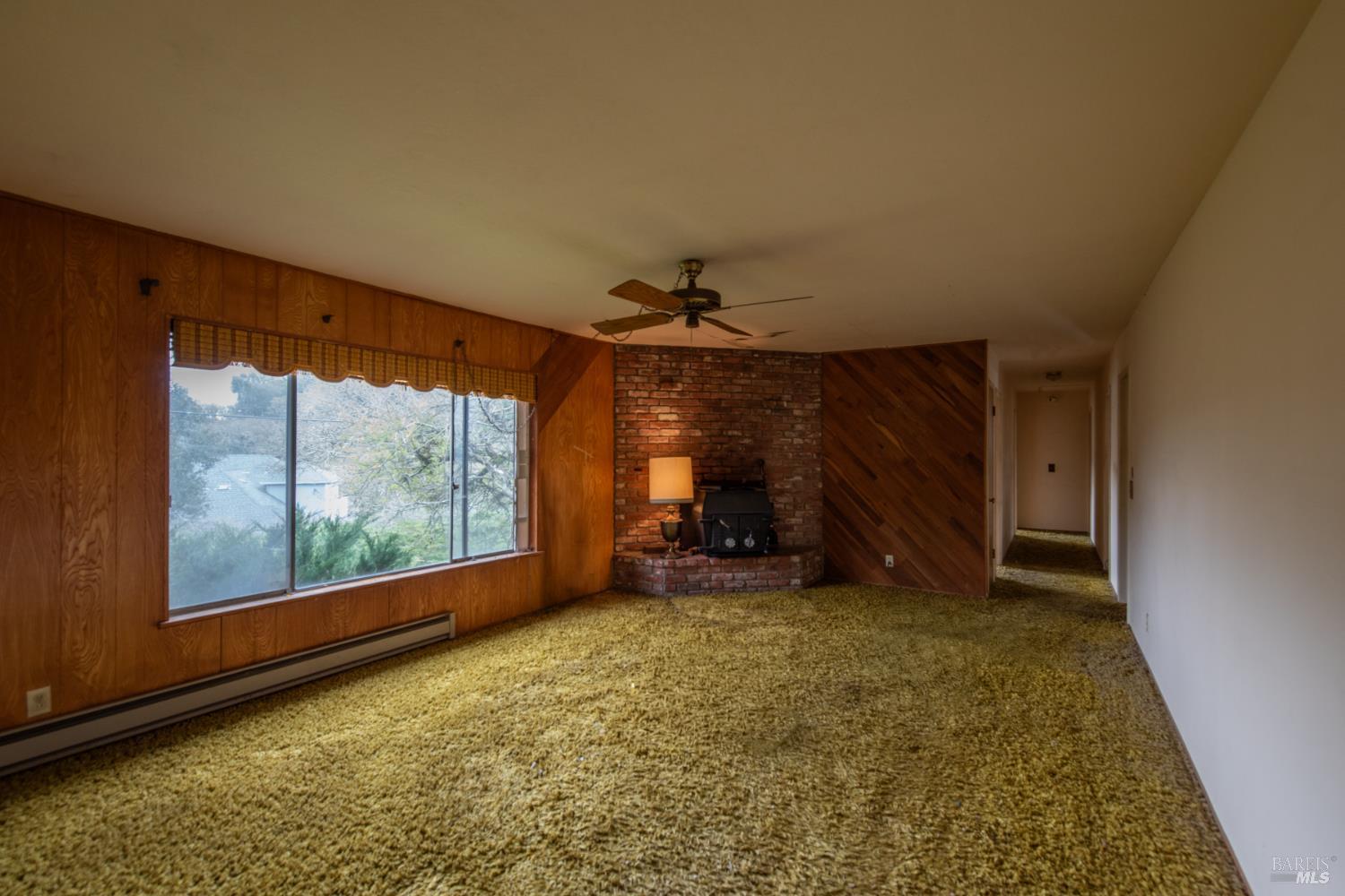 Detail Gallery Image 8 of 23 For 4550 Hidden Springs Rd, Santa Rosa,  CA 95404 - 3 Beds | 2 Baths