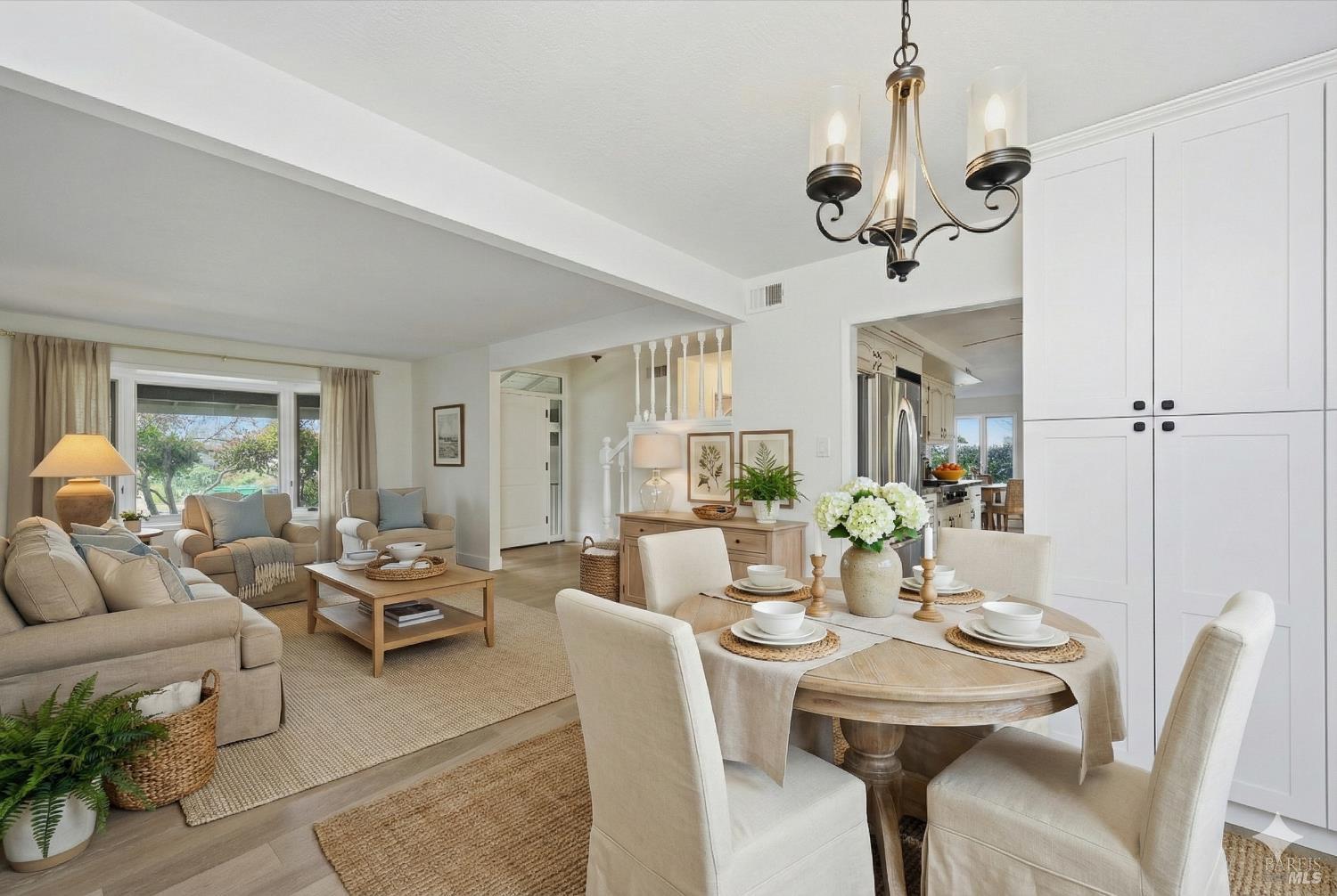 Detail Gallery Image 11 of 53 For 4078 Tokay Dr, Napa,  CA 94558 - 4 Beds | 2/1 Baths