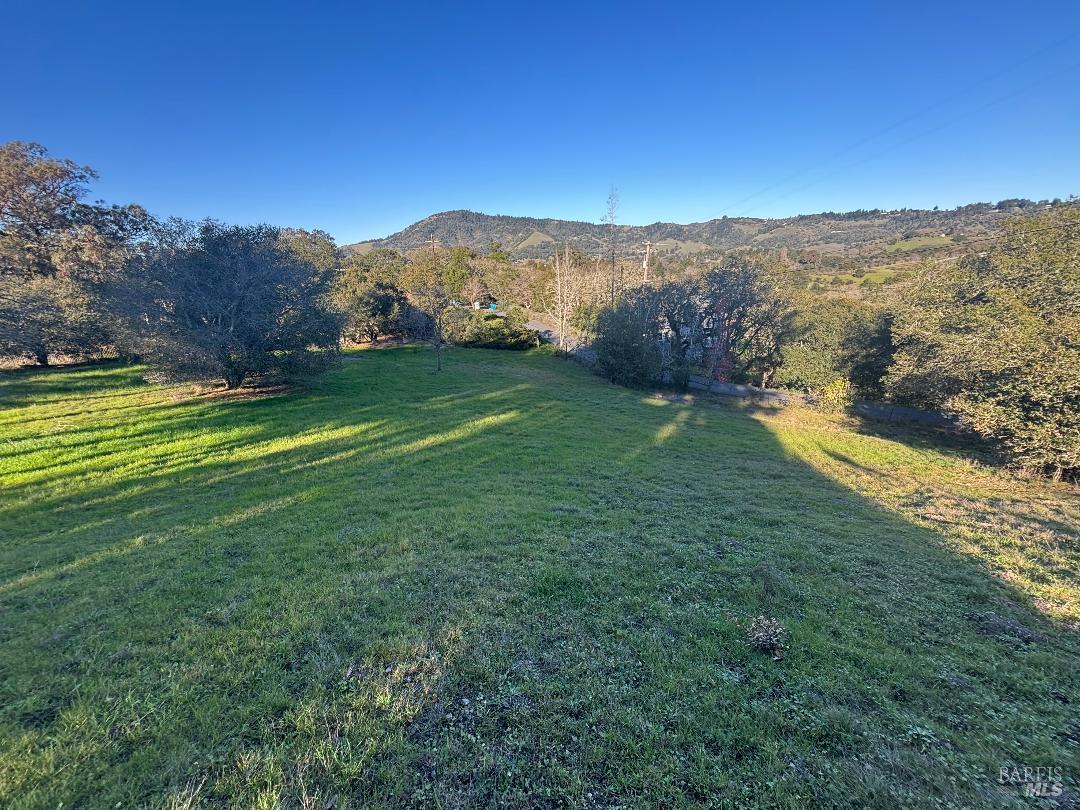 Detail Gallery Image 20 of 23 For 4550 Hidden Springs Rd, Santa Rosa,  CA 95404 - 3 Beds | 2 Baths