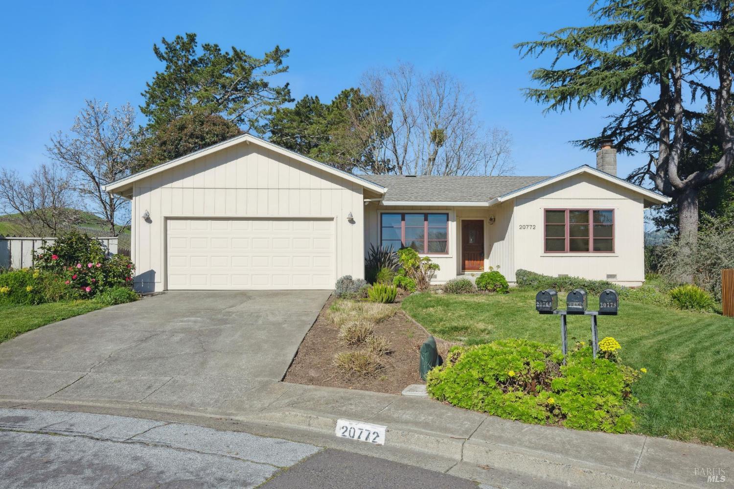 Detail Gallery Image 2 of 21 For 20772 Temelec Dr, Sonoma,  CA 95476 - 3 Beds | 2 Baths